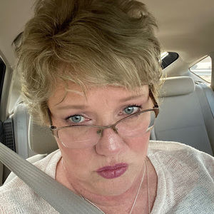 Meet your Posher, Sandra